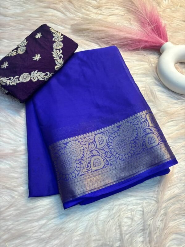 Trendy Collection of Beautiful Pure Chiffon Saree With Zari Border